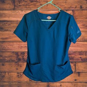 5 for $25🔥Dickies Aqua Blue V-Neck Dickies Scrub Top Small